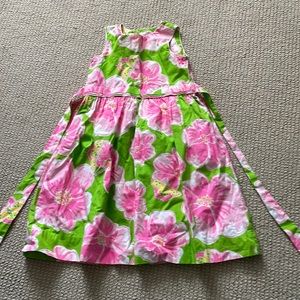 Beautiful Girls Lilly Pulitzer dress sz 6. Great condition.